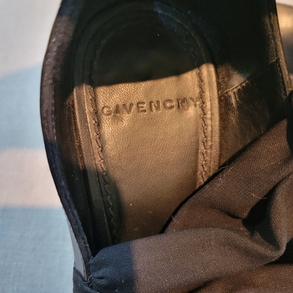 GIVENCHY heels in black leather with fabric bandage-style wrap and zippers - Picture 5 of 11